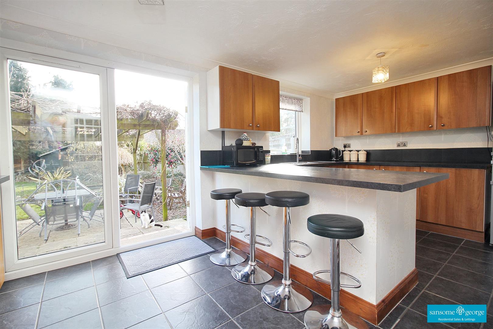 Ashampstead Road, Southcote, Reading